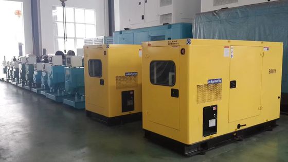 8 Hours Fuel Tank CUMMINS Diesel Generator Set Powered by Diesel for IP23 Protection Grade
