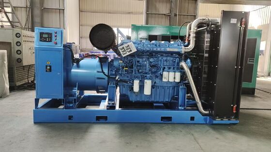 1500/1800rpm Nominale Snelheid Weichai 750KVA/600KW Diesel Generator Set met 6M33D725E310 Motormodel en 15.7L/h Brandstofverbruik